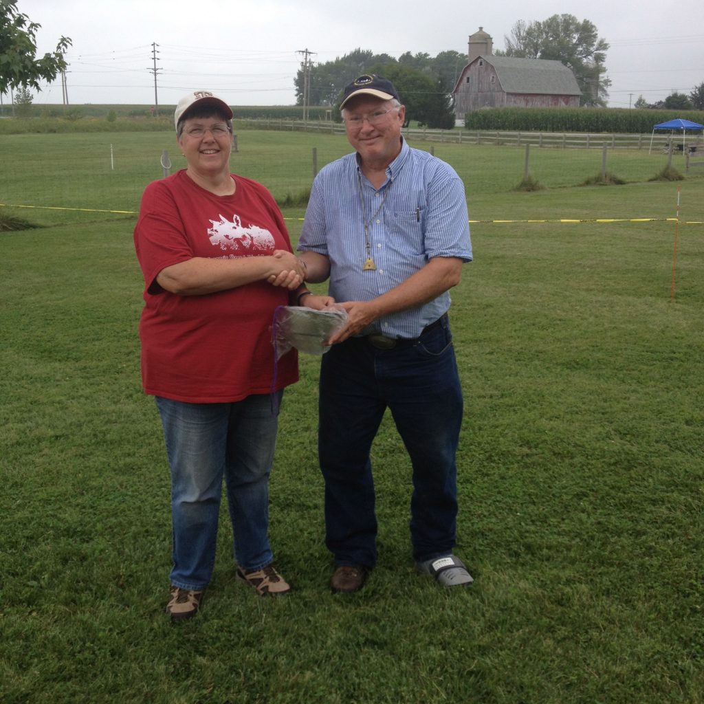 Laura Kincaid & Prize, 2nd Place Novice. John Seraphine, Judge.